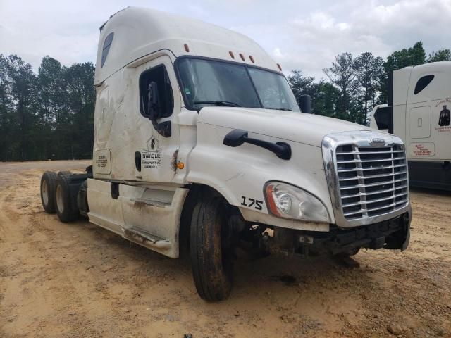 2018 Freightliner Cascadia 125