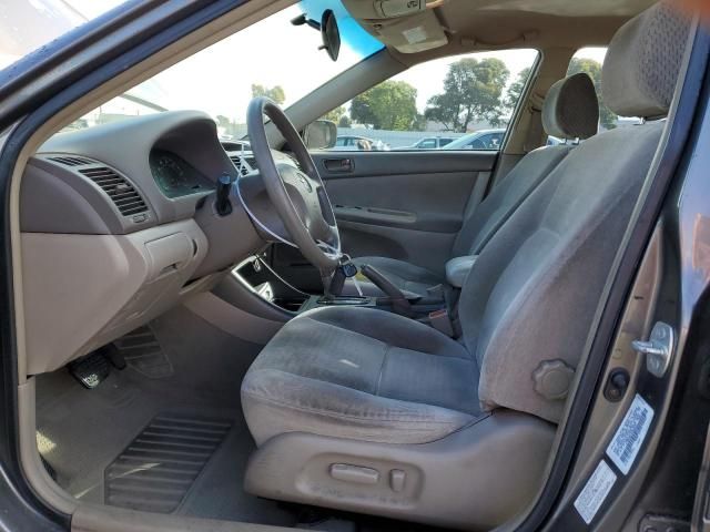 2003 Toyota Camry LE