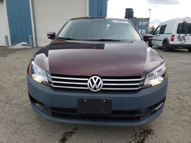 2013 Volkswagen Passat SE