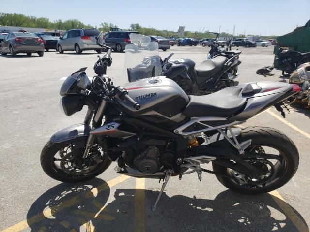 2018 Triumph Street Triple RS