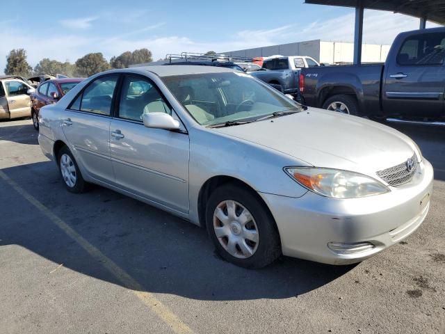 2004 Toyota Camry LE