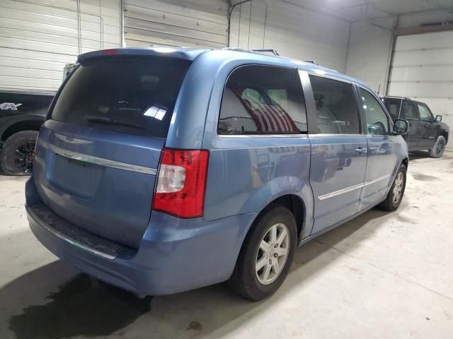 2012 Chrysler Town & Country Touring