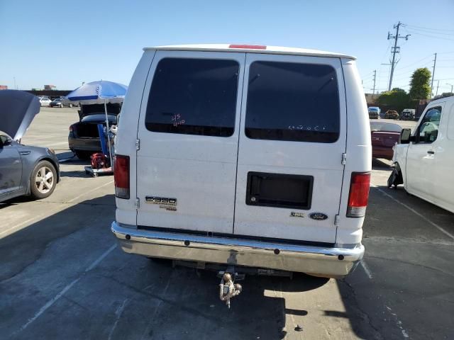 2013 Ford Econoline E350 Super Duty Wagon