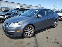 Salvage cars for sale at New Britain, CT auction: 2010 Volkswagen Jetta SE
