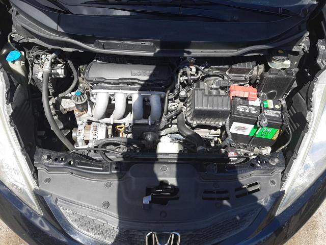 2011 Honda FIT Sport