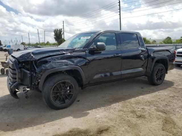 2022 Toyota Tundra Crewmax SR