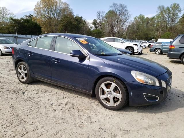 2013 Volvo S60 T5