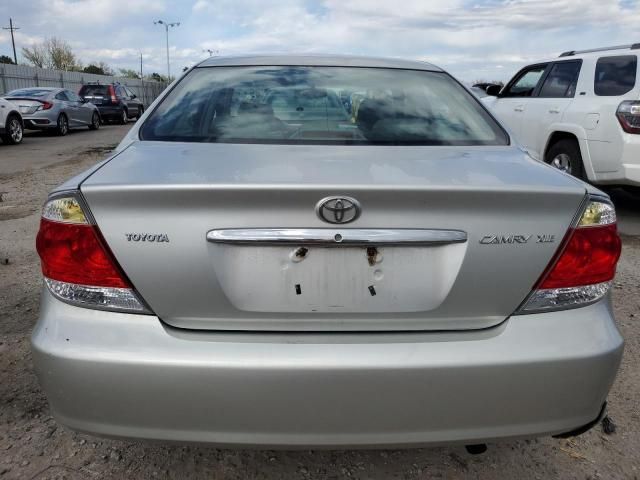 2005 Toyota Camry LE