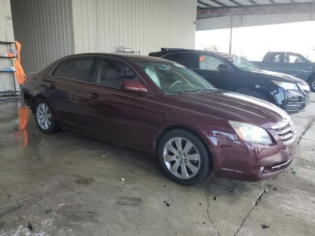 2005 Toyota Avalon XL