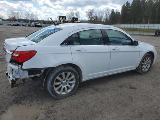 2013 Chrysler 200 Touring