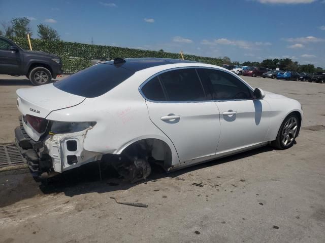 2018 Alfa Romeo Giulia TI Q4