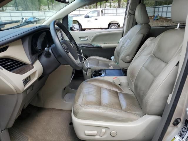 2015 Toyota Sienna XLE