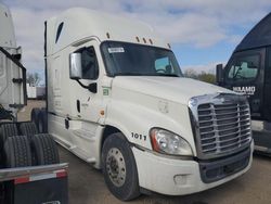 Salvage trucks for sale at Elgin, IL auction: 2016 Freightliner Cascadia 125