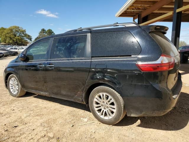 2015 Toyota Sienna XLE