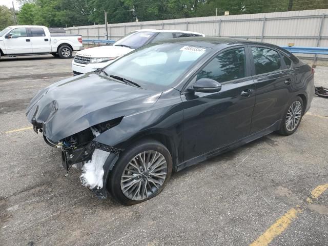 2023 KIA Forte GT Line