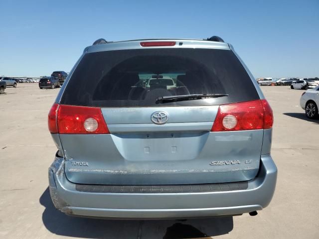 2006 Toyota Sienna CE