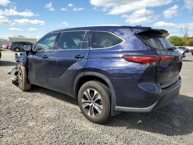 2021 Toyota Highlander XLE