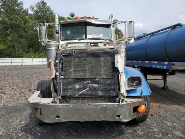 2012 Peterbilt 367