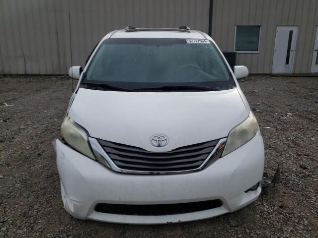 2012 Toyota Sienna XLE