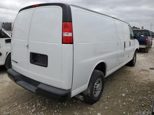 2023 Chevrolet Express G2500