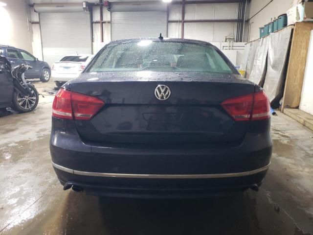 2015 Volkswagen Passat SEL