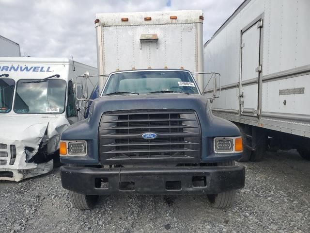 1995 Ford F800