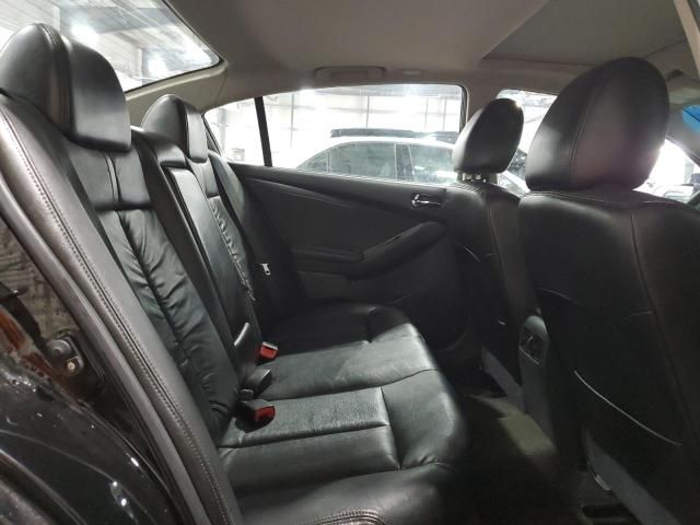 2011 Nissan Altima Base