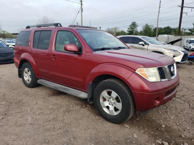 2006 Nissan Pathfinder LE