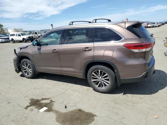 2018 Toyota Highlander SE