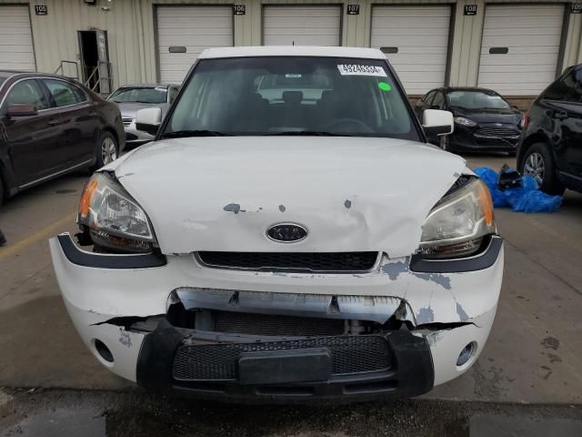 2010 KIA Soul +