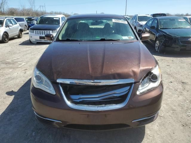 2013 Chrysler 200 Touring