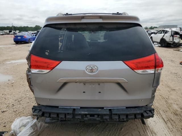 2012 Toyota Sienna LE