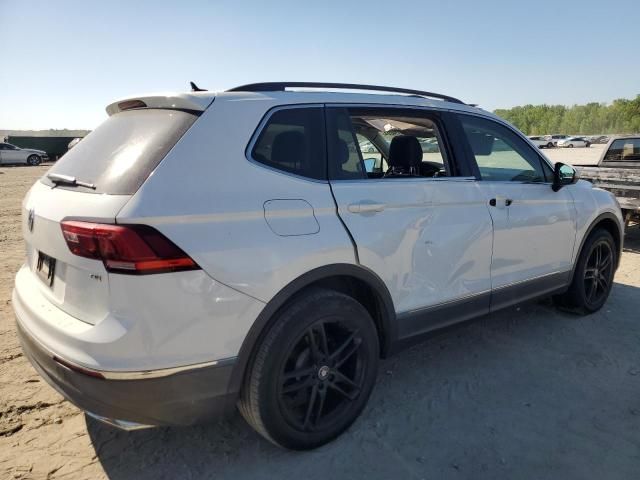 2018 Volkswagen Tiguan SE