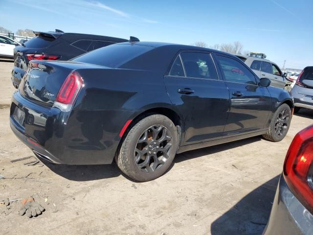 2019 Chrysler 300 Touring