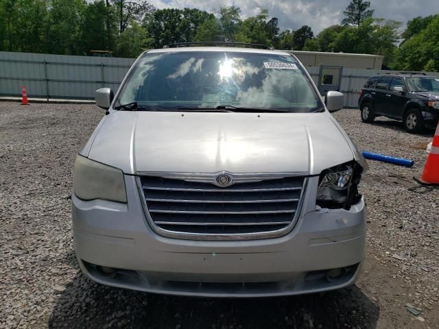 2008 Chrysler Town & Country Touring