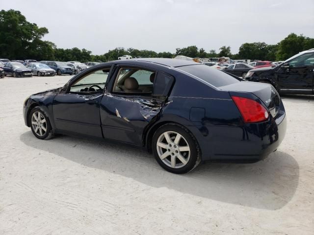 2004 Nissan Maxima SE