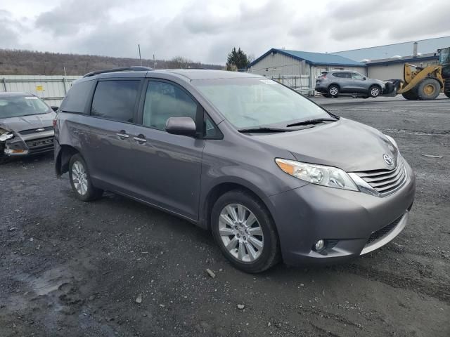 2015 Toyota Sienna XLE