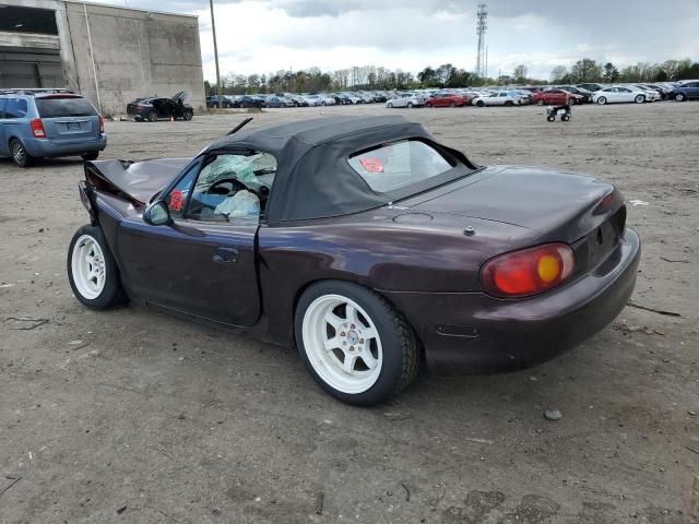 2000 Mazda MX-5 Miata Base