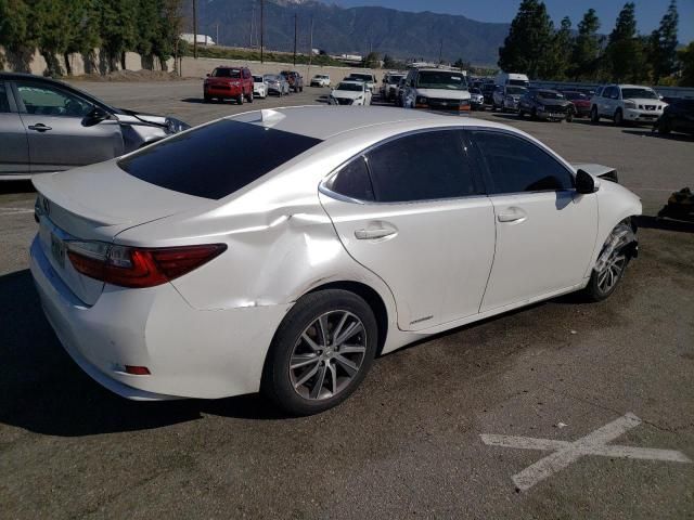 2016 Lexus ES 300H