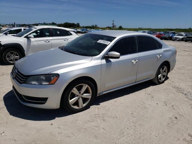 2014 Volkswagen Passat SE