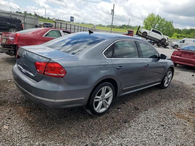 2013 Volkswagen Passat SEL