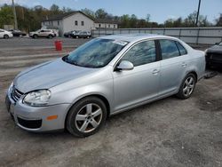 Volkswagen salvage cars for sale: 2008 Volkswagen Jetta SE