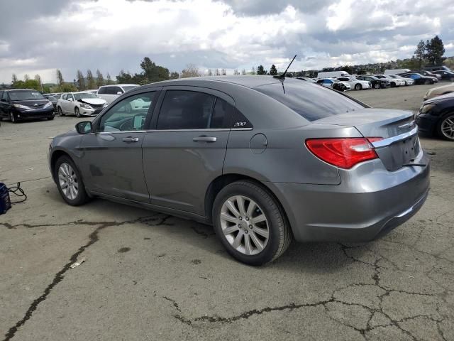 2013 Chrysler 200 Touring