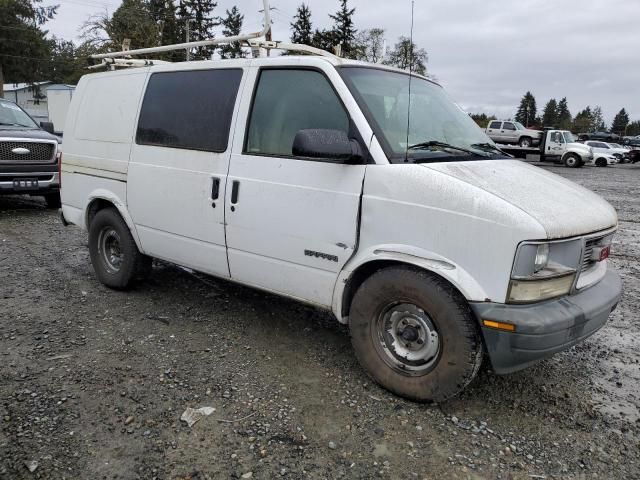 2000 GMC Safari XT