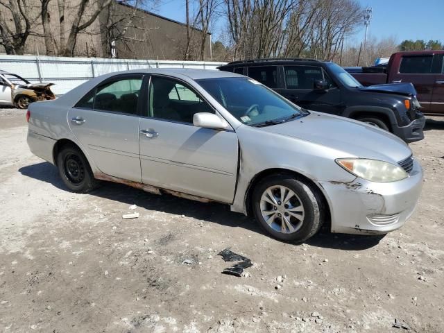 2005 Toyota Camry LE