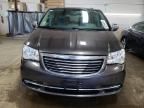 2015 Chrysler Town & Country Touring L