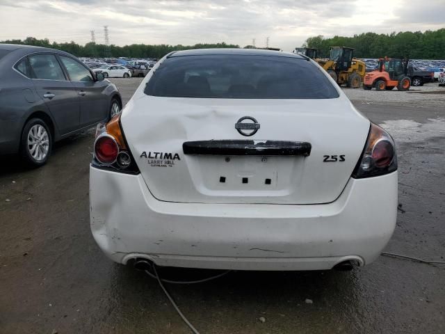 2010 Nissan Altima Base