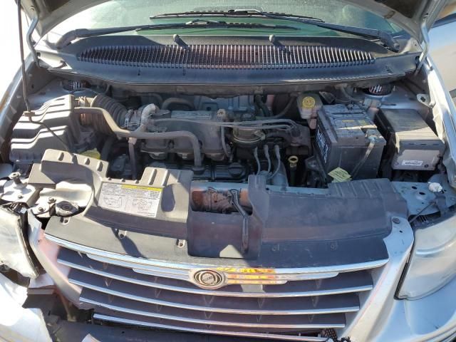 2005 Dodge Caravan SXT