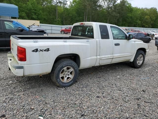 2005 Dodge Dakota SLT