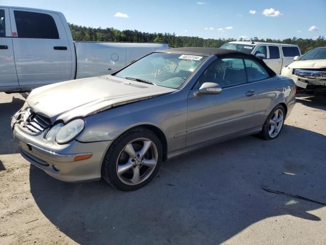 2004 Mercedes-Benz CLK 320